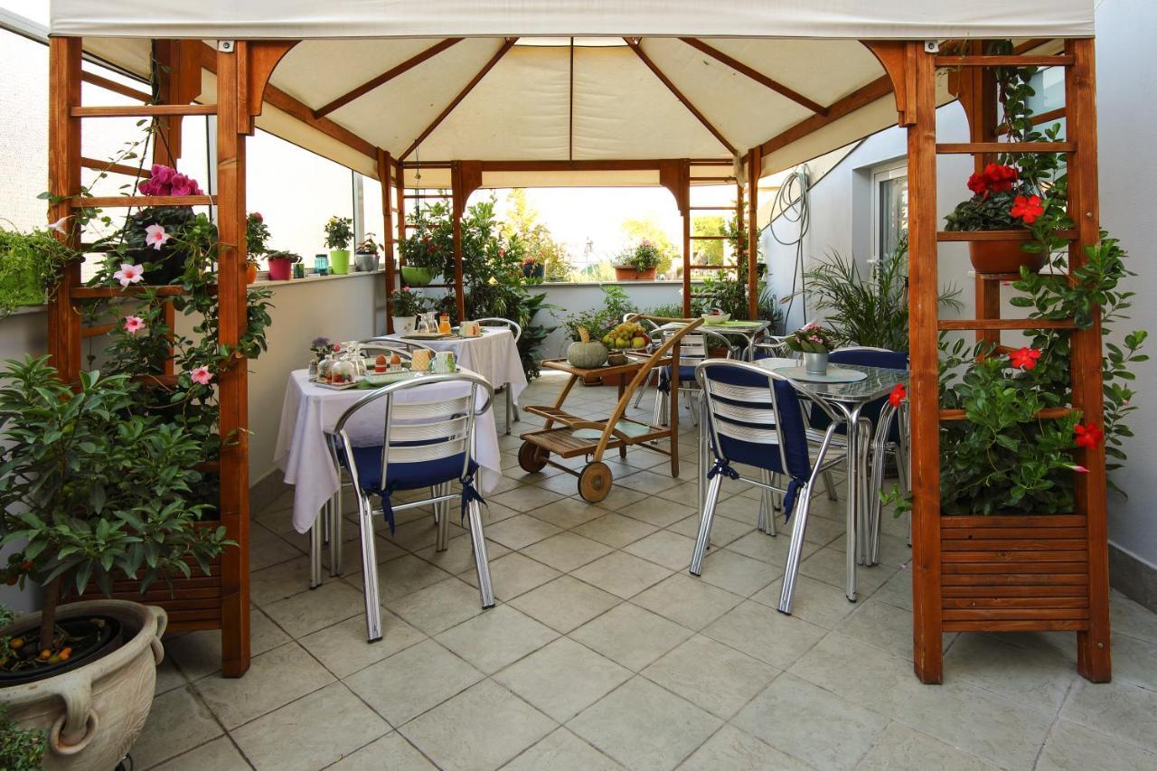 B&B Iulia Augusta Albenga Luaran gambar