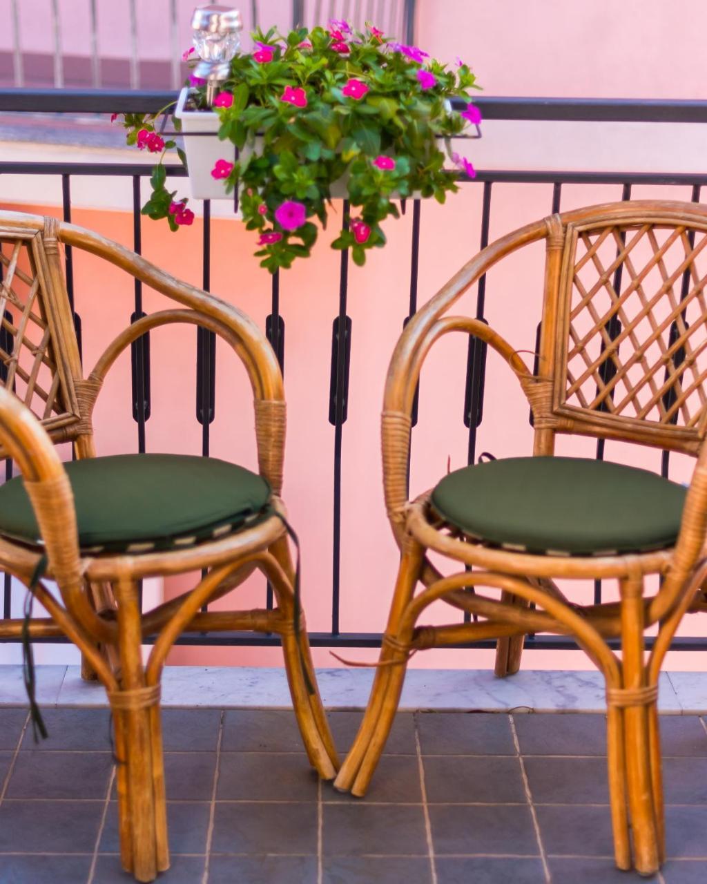B&B Iulia Augusta Albenga Luaran gambar